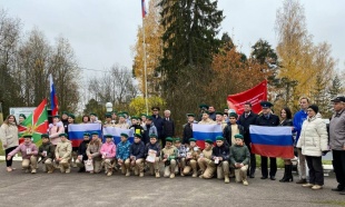 Лесогорские школьники торжественно приняли присягу Юных друзей пограничников